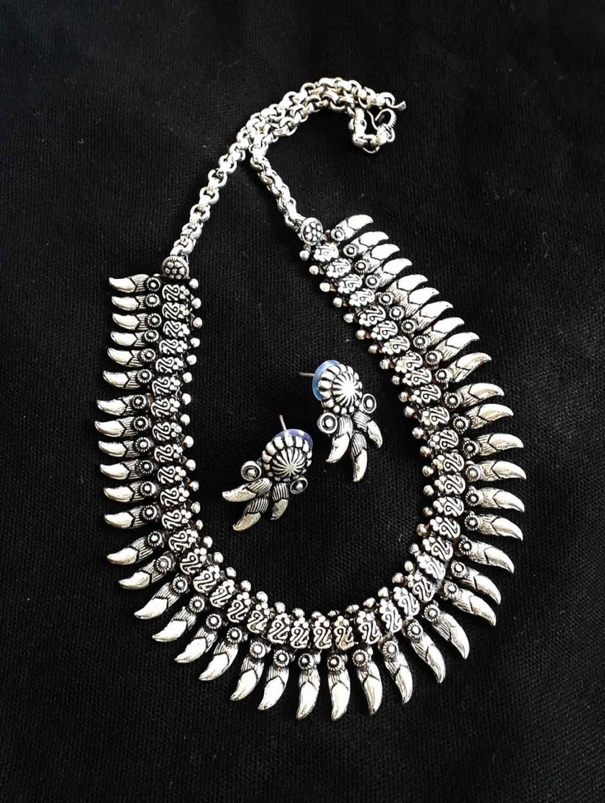 Oxidised Leaf Necklace with Earrings