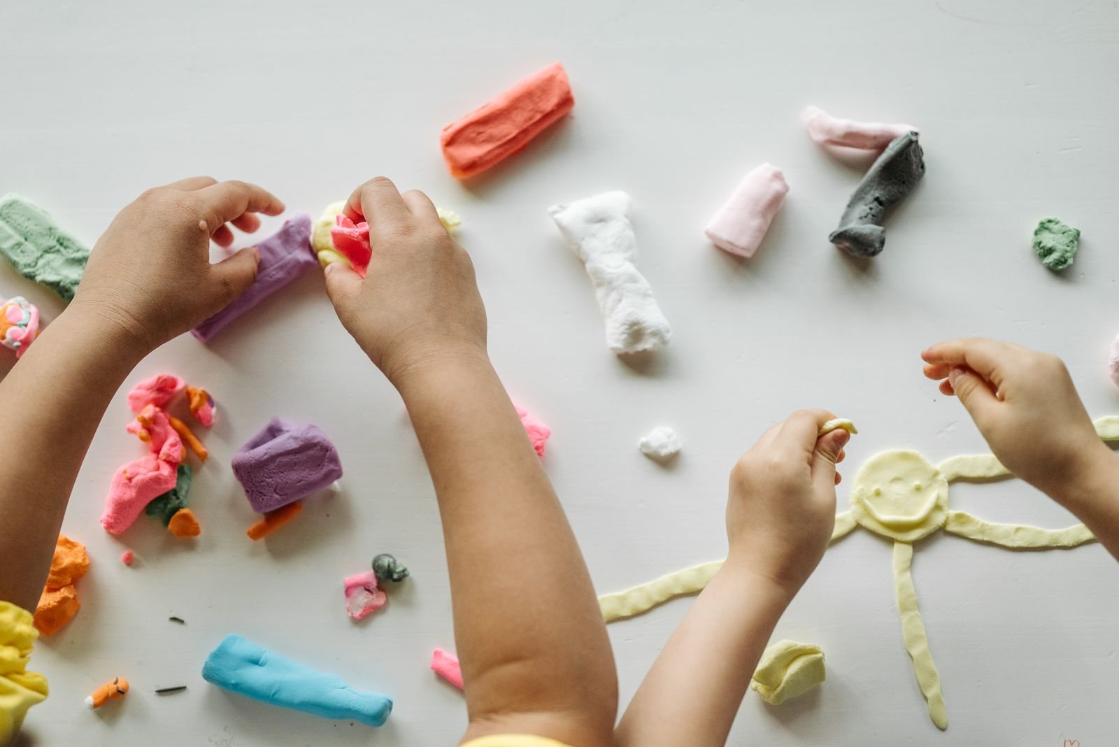 Soft Play Clay (8 colours)